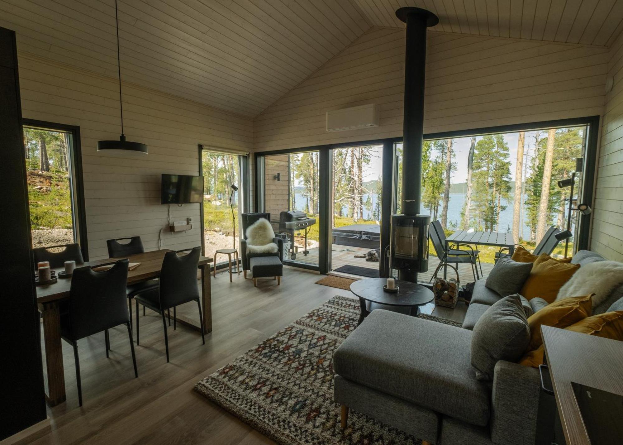 Norlight Cottages Ivalo - Aurinko West Exterior foto